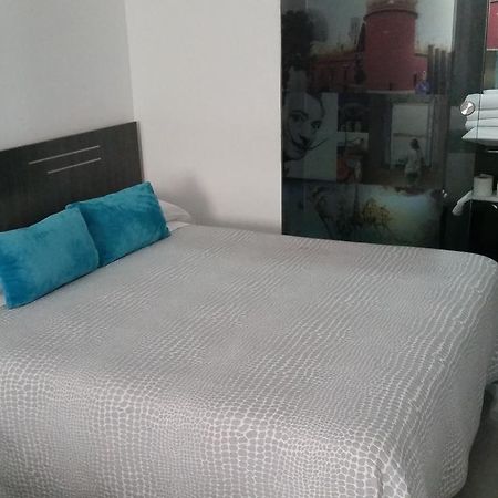 Bed&Breakfast 10 Gerona Exterior foto
